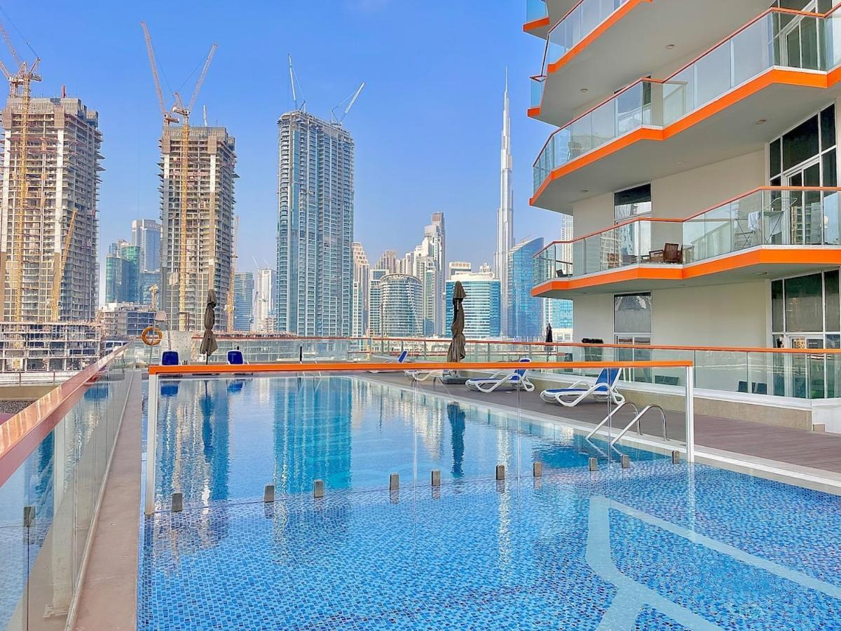 Panoramic! Burj Khalifa And Canal View! Dubai